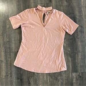 MATERNITY Tshirt with Cutout Front